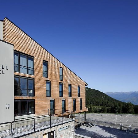 Abrigall Hostel Masella Exterior photo
